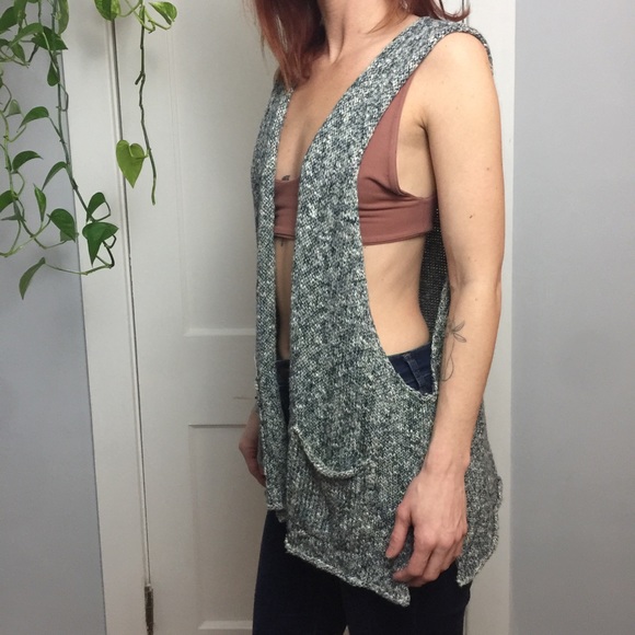 Eskandar Knit Sleeveless Pocket Vest Boho Layer - Picture 8 of 8